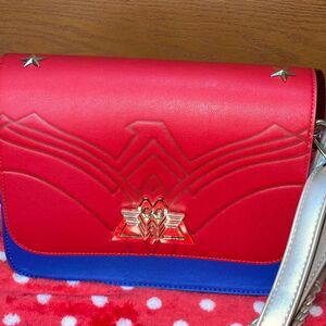 Loungefly Wonder Woman 1984 DC eagle crossbody bag